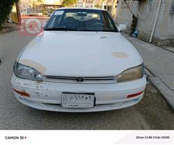 تۆیۆتا کامری